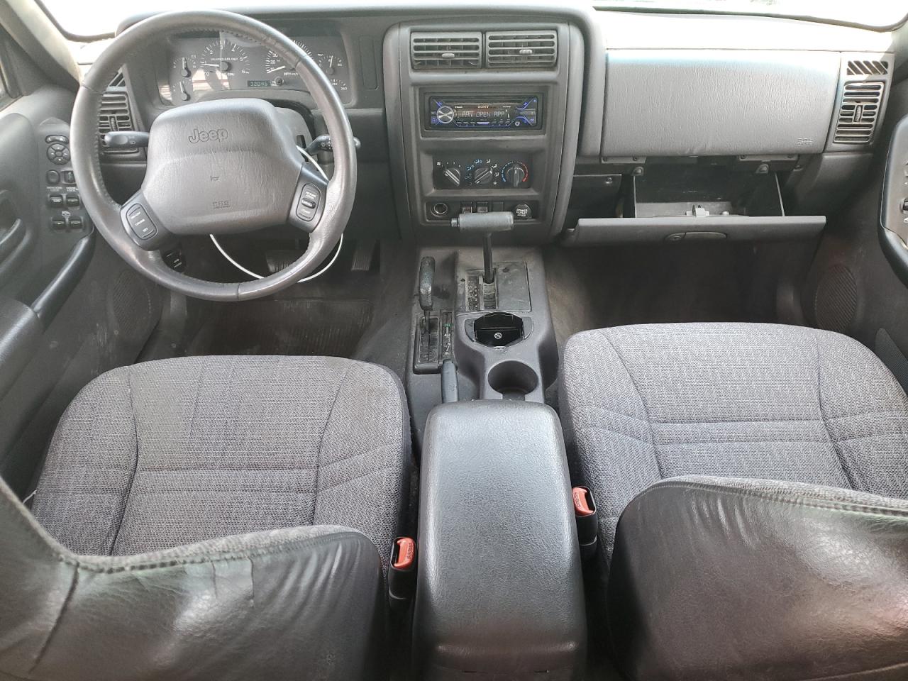 1999 Jeep Cherokee Sport VIN: 1J4FF68S2XL570795 Lot: 61860585