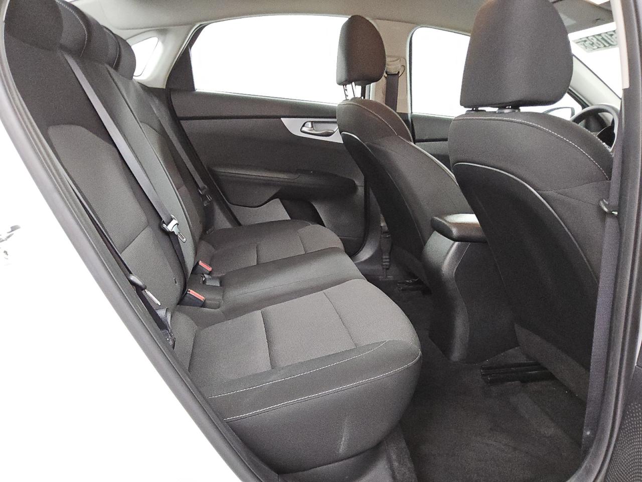 KIA FORTE 2023 VIN 3KPF24AD1PE540892 photo 10