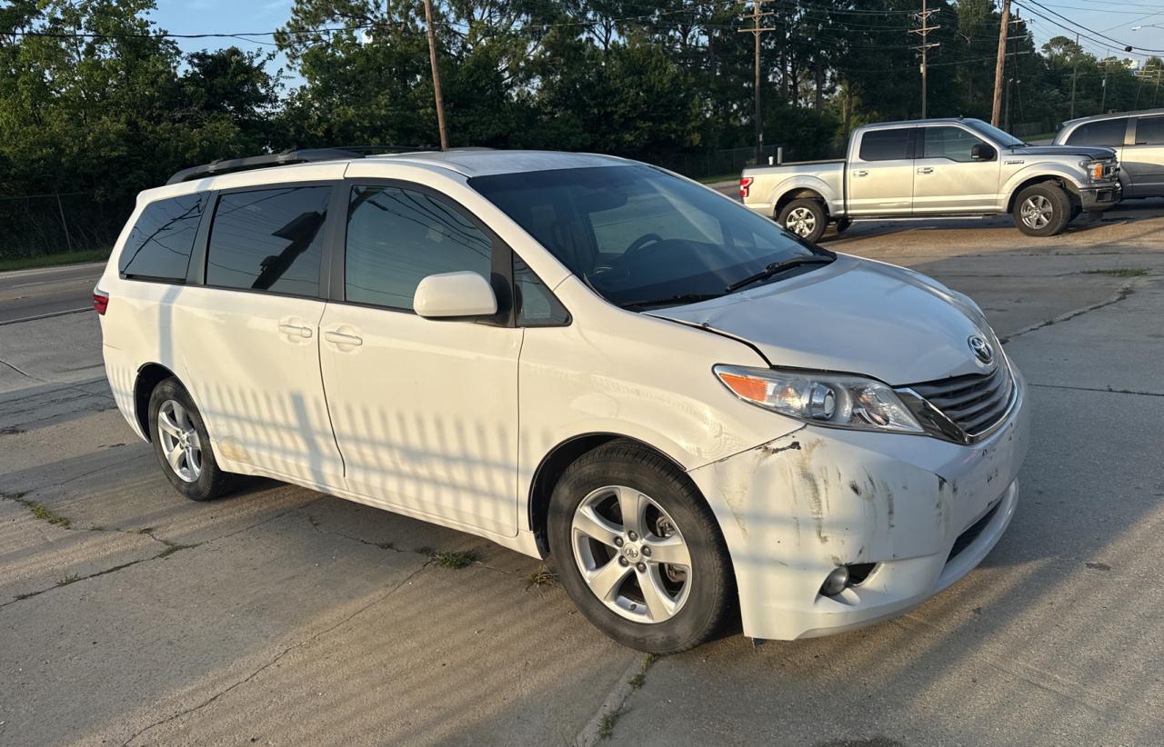 2015 Toyota Sienna Le for Sale in New Orleans, LA - Normal Wear