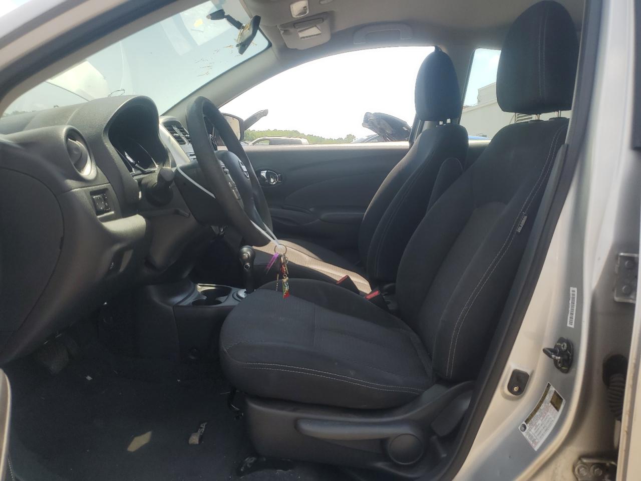 2015 Nissan Versa S VIN: 3N1CN7AP3FL825130 Lot: 61482095