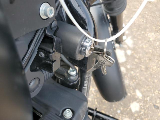 2012 HARLEY-DAVIDSON XL883 IRON 883  