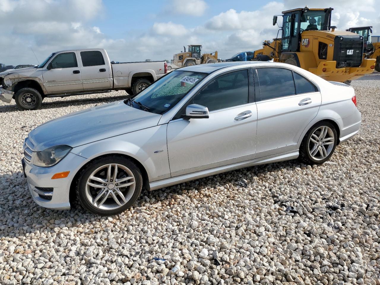 MERCEDES-BENZ C-CLASS 2012 VIN WDDGF4HB5CR235008