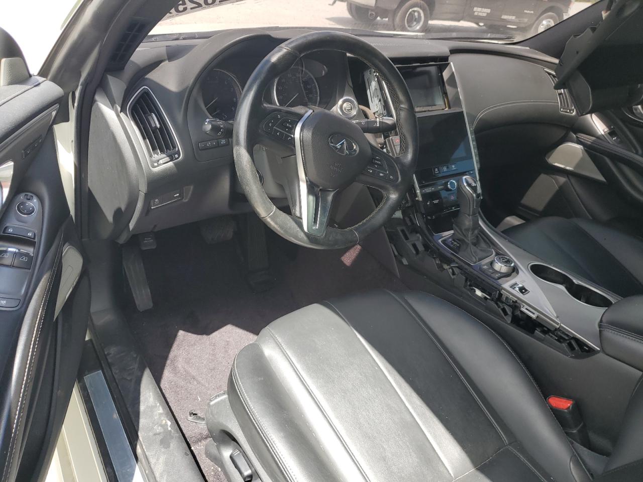 2018 Infiniti Q60 Luxe 300 VIN: JN1EV7EK0JM341048 Lot: 60982625