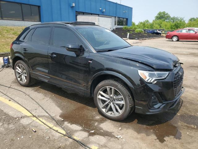  AUDI Q3 2022 Чорний