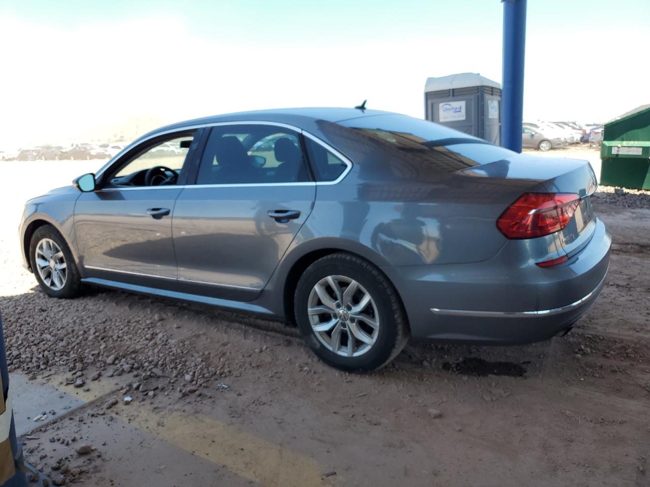 VOLKSWAGEN PASSAT 2016 VIN 1VWAT7A3XGC031100 zdjęcie 2