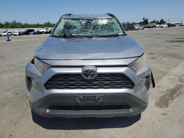  TOYOTA RAV4 2021 Srebrny