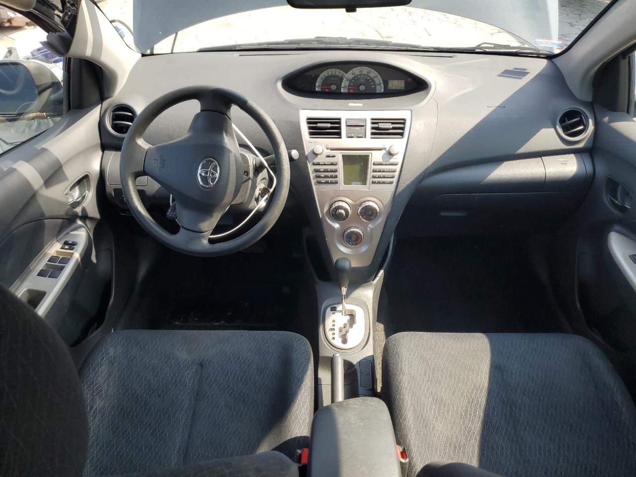 2008 Toyota Yaris VIN: JTDBT923481252240 Lot: 60917435