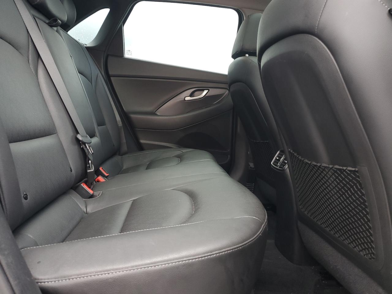 2018 Hyundai Elantra Gt VIN: KMHH35LE4JU057743 Lot: 63112805