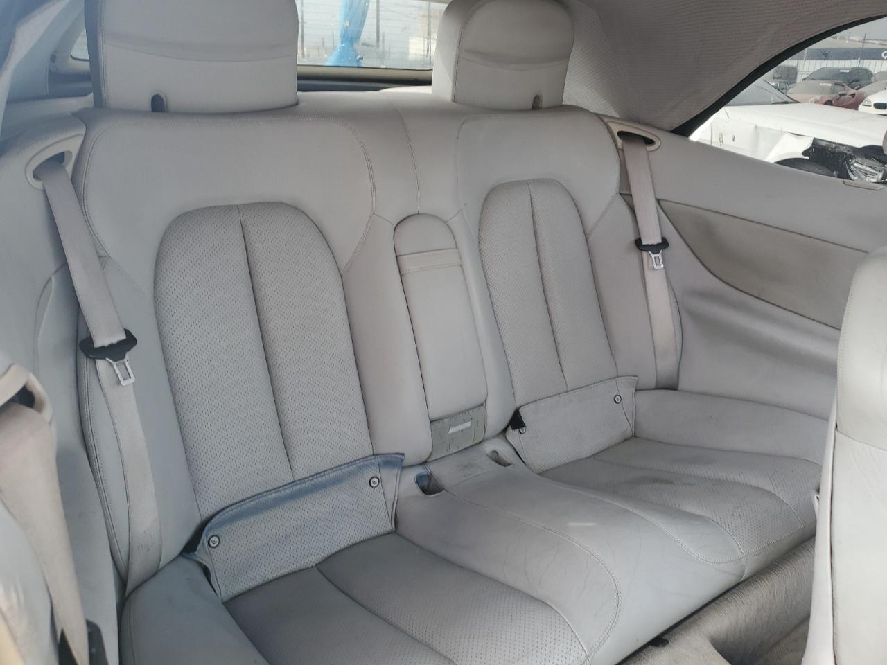 2003 Mercedes-Benz Clk 320 VIN: WDBLK65G33T133742 Lot: 62407145