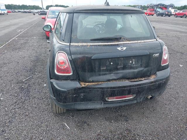 2013 MINI ONE BAKER