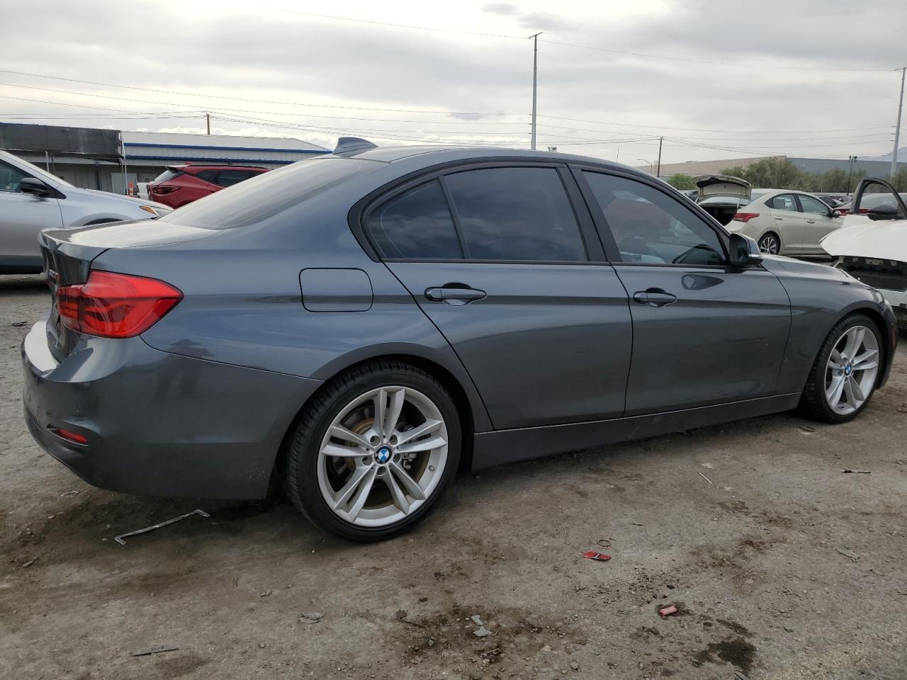 BMW 3 SERIES 2016 VIN WBA8E1G52GNT99709 фото 3