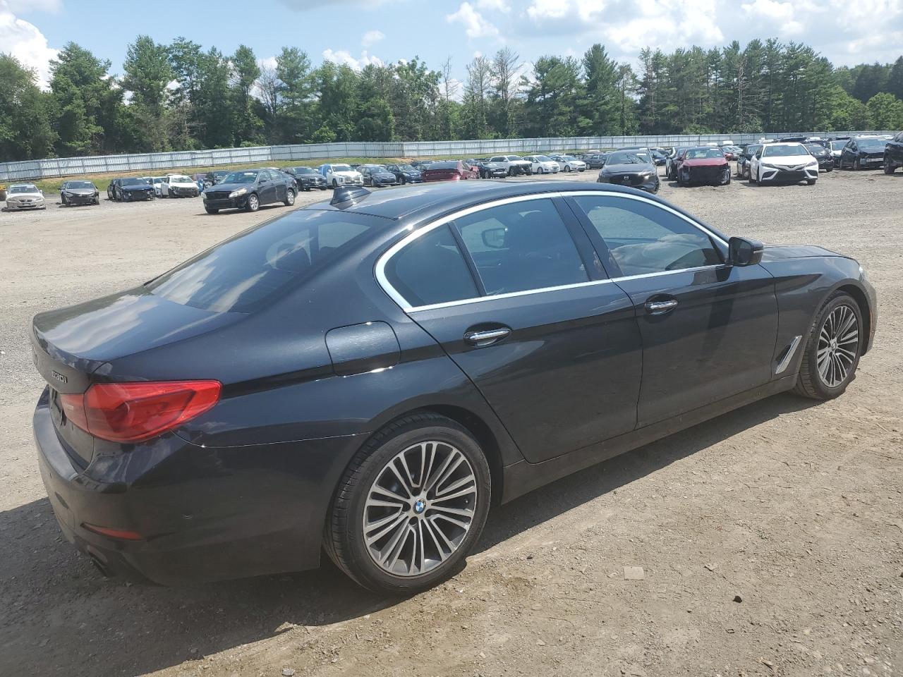 BMW 5 SERIES 2017 VIN WBAJA7C30HG905452 фото 3