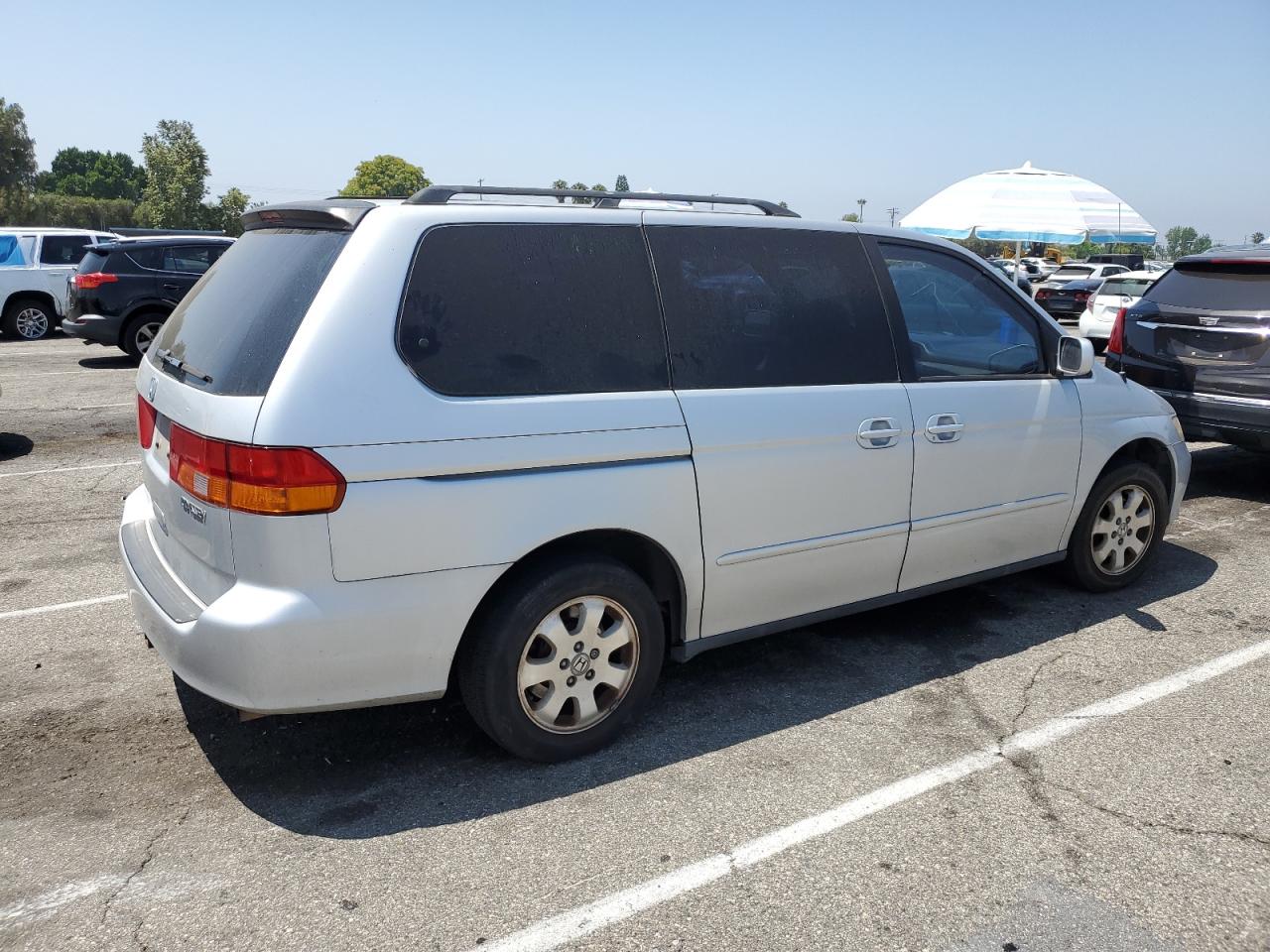 HONDA All Models 2003 VIN 5FNRL18913B141074 photo 3