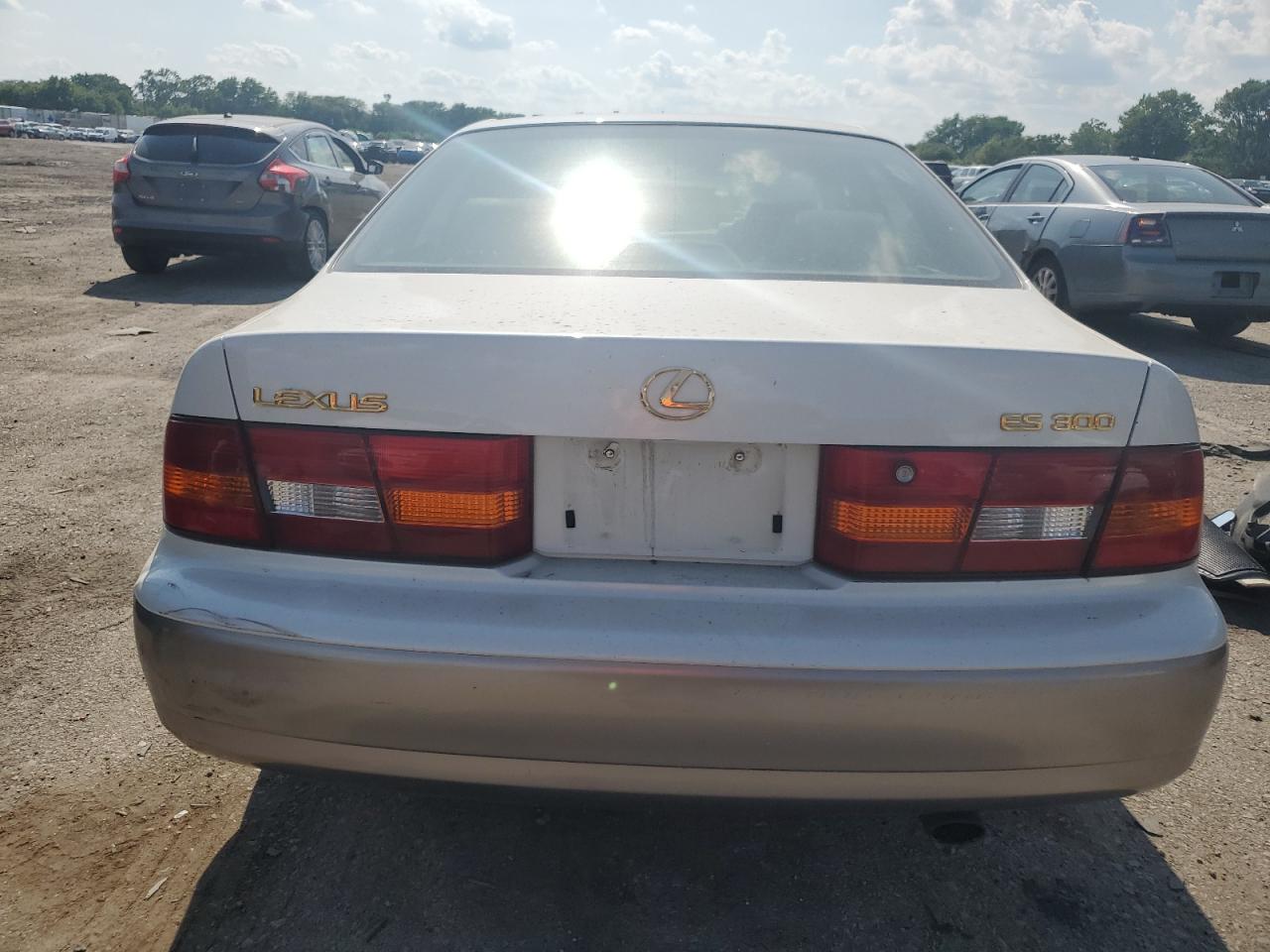 1998 Lexus Es 300 VIN: JT8BF28G3W5036246 Lot: 61221385