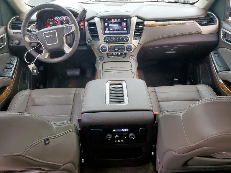  GMC YUKON 2015 Чорний