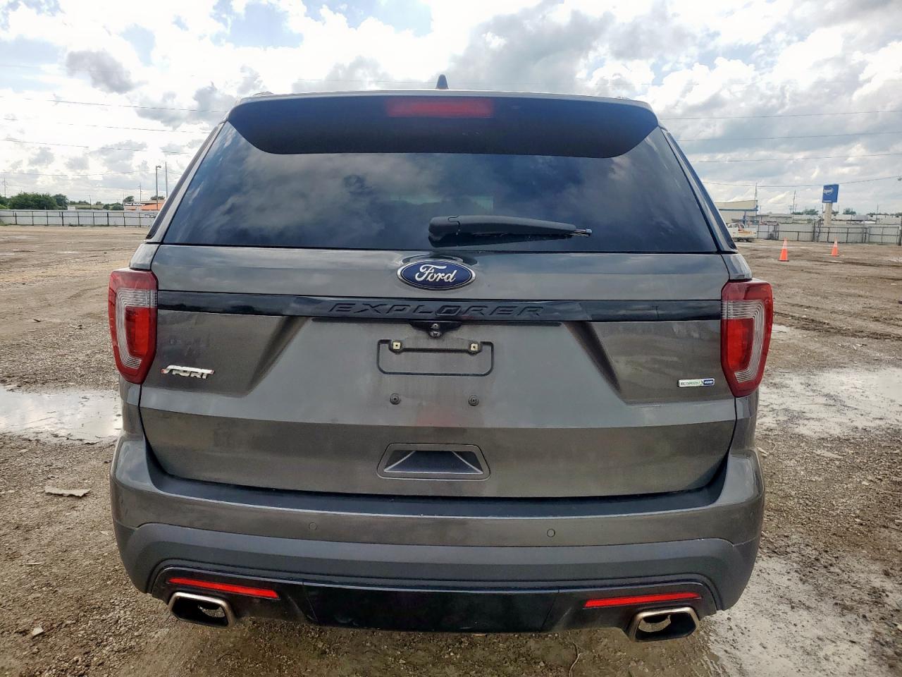 1FM5K8GT2HGA33515 FORD EXPLORER 2017