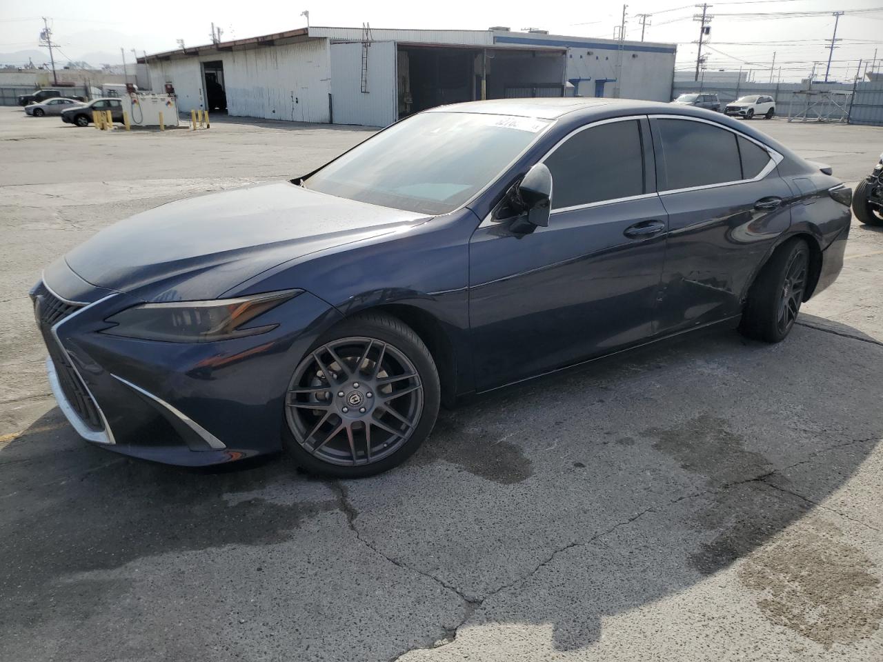 LEXUS ES300 2023 58ADA1C16PU030832
