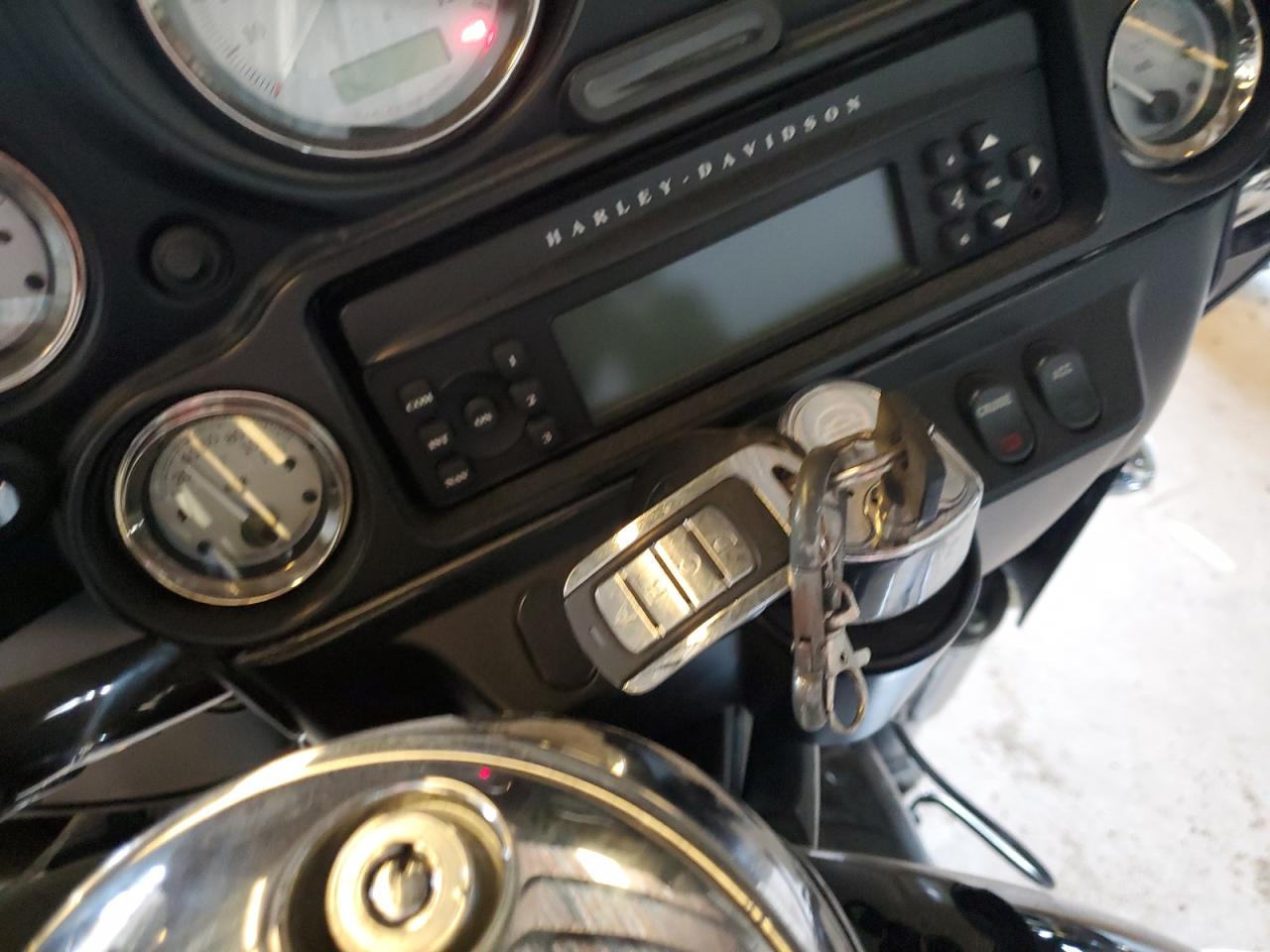 2013 Harley-Davidson Flhx Street Glide VIN: 1HD1KBM15DB614807 Lot: 59324915