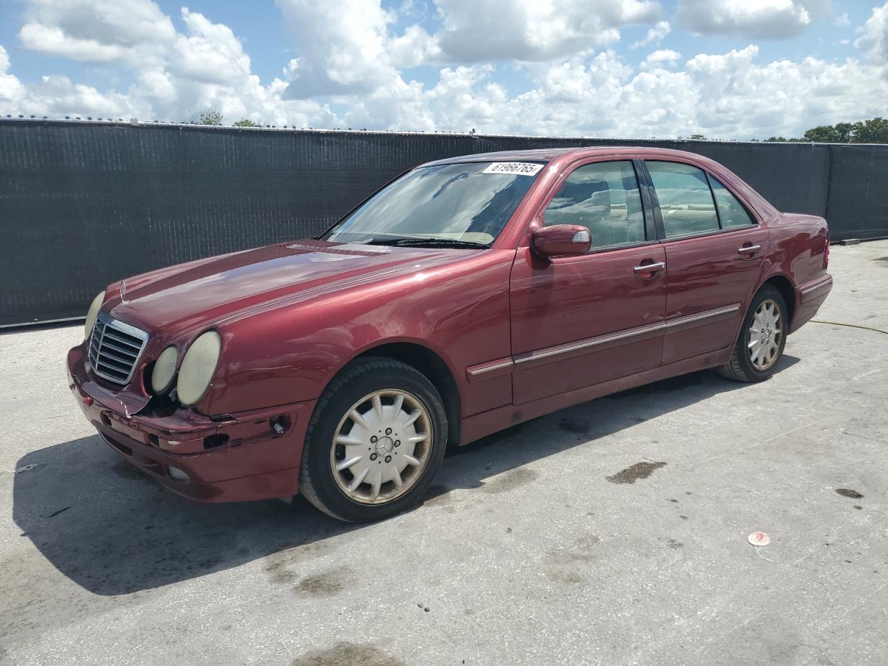2001 Mercedes-Benz E 320