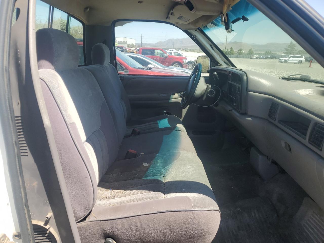 1995 Dodge Ram 1500 VIN: 1B7HC16Z5SS379977 Lot: 62273285