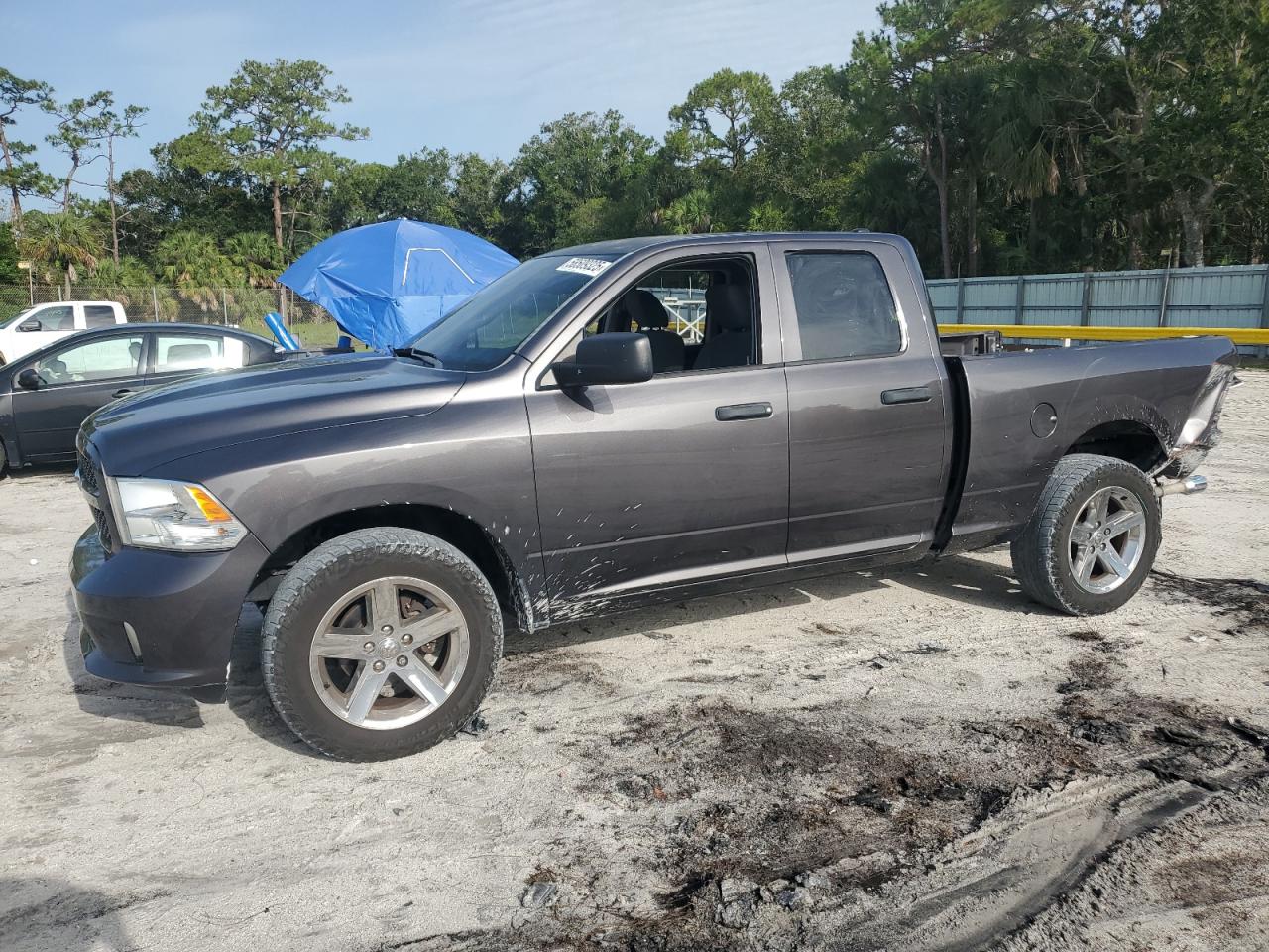 2017 Ram 1500 St na sprzedaż w Fort Pierce, FL - Rear End