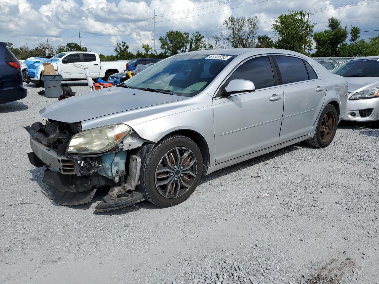 2010 Chevrolet Malibu 1Lt للبيع في Riverview، FL - Front End