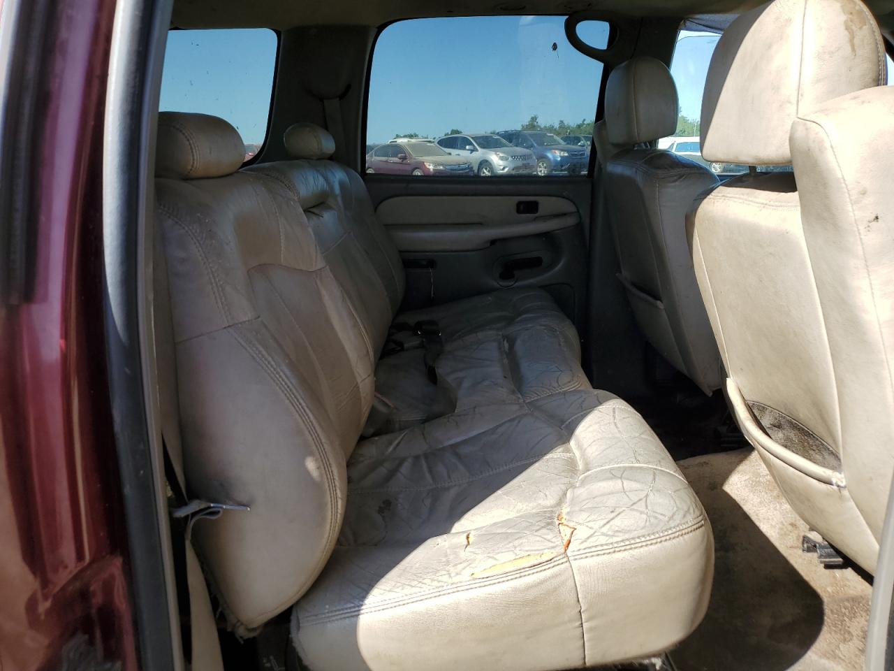 2002 Chevrolet Suburban K1500 VIN: 1GNFK16T52J325761 Lot: 60925735