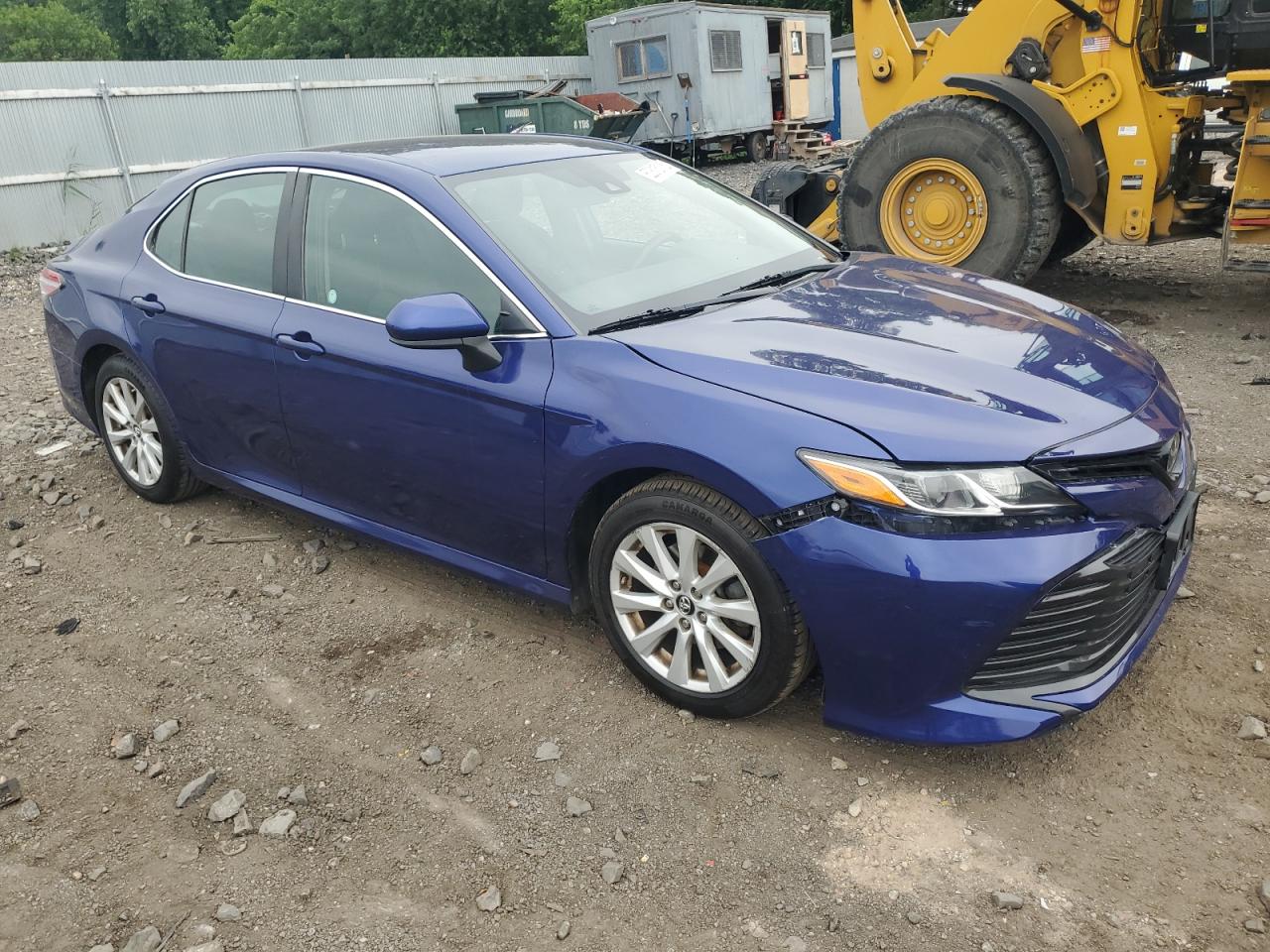 TOYOTA CAMRY 2018 VIN 4T1B11HK9JU611376 zdjęcie 4