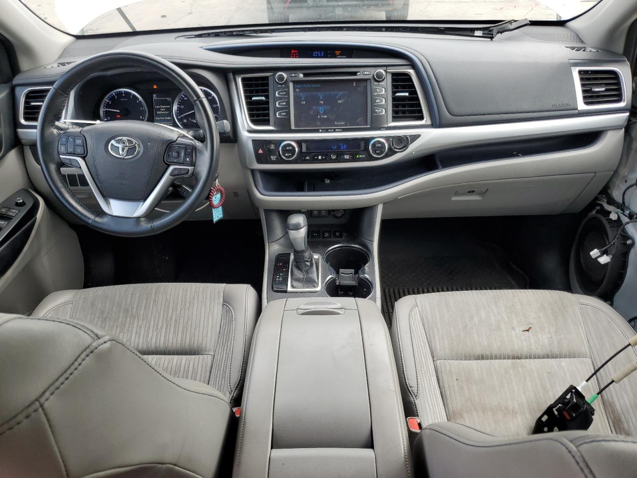 5TDBZRFH1HS482941 TOYOTA HIGHLANDER 2017
