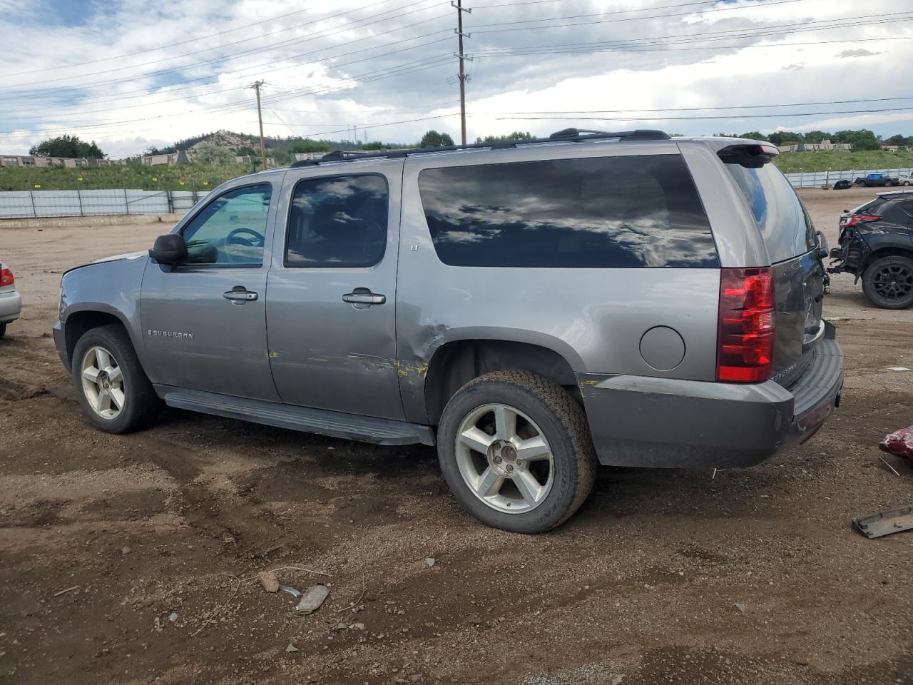 CHEVROLET SUBURBAN 2007 VIN 3GNFK16347G156437 photo 2