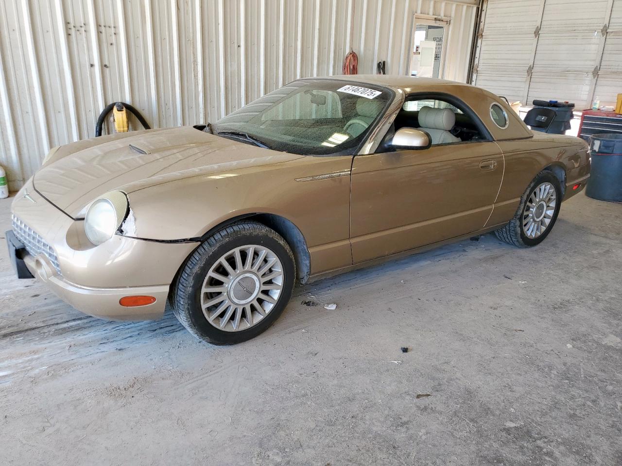 Abilene, TX에서 판매 중인 2005 Ford Thunderbird - Front End