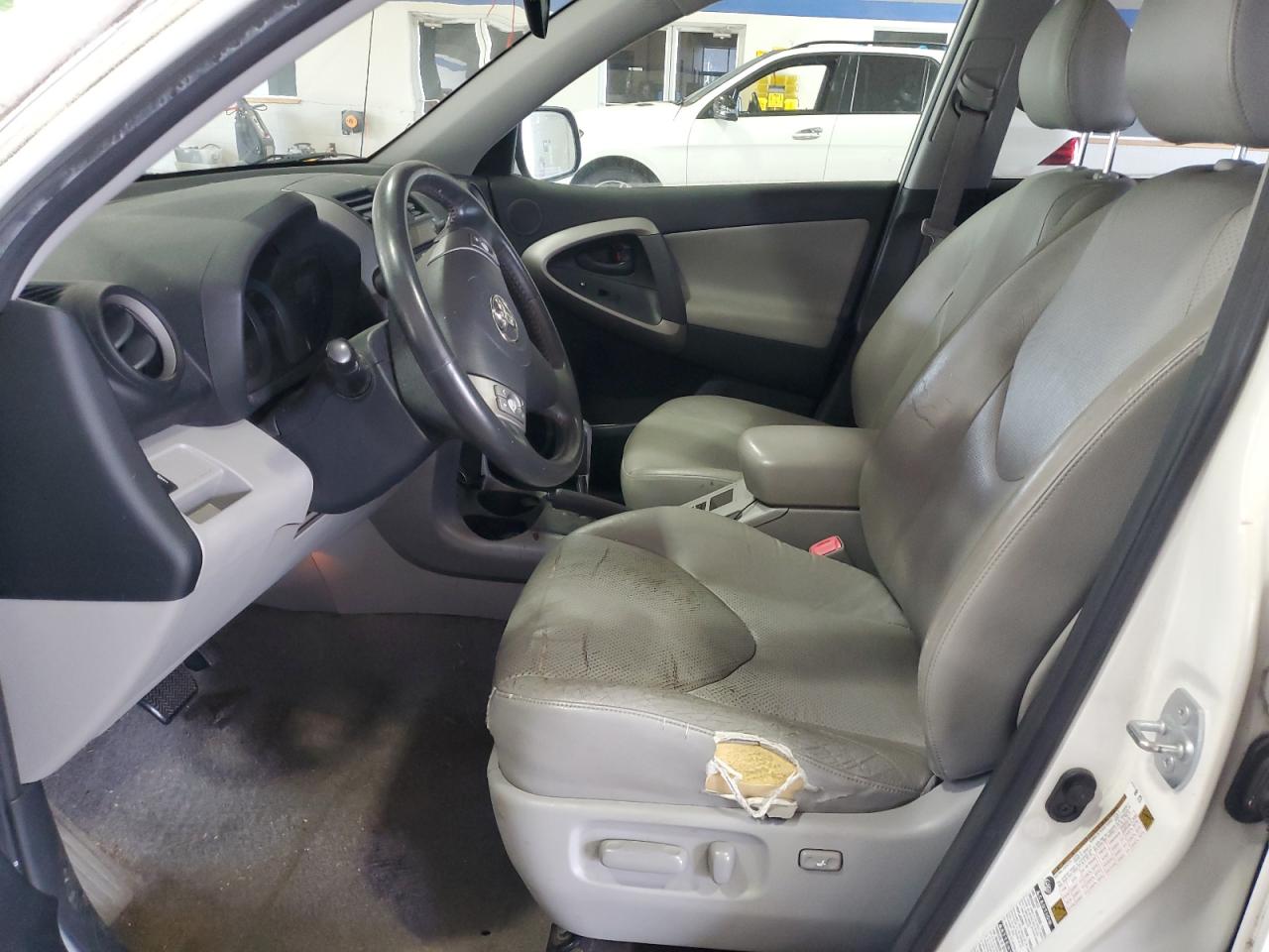 2007 Toyota Rav4 Limited VIN: JTMBD31V475091330 Lot: 62957885