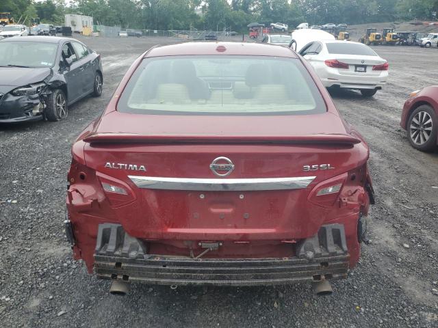  NISSAN ALTIMA 2018 Czerwony