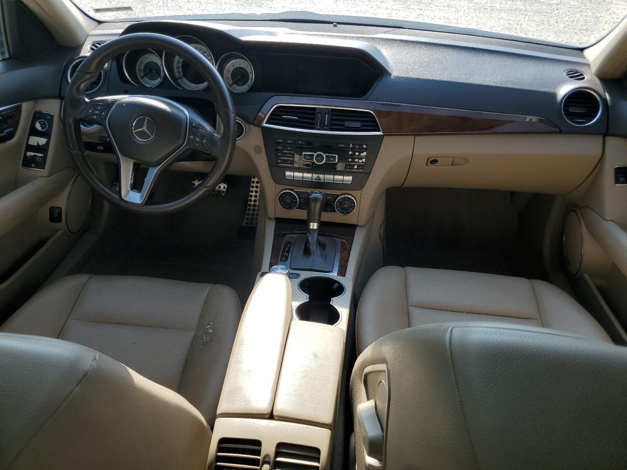 2013 Mercedes-Benz C 250 VIN: WDDGF4HB0DA750742 Lot: 62776725
