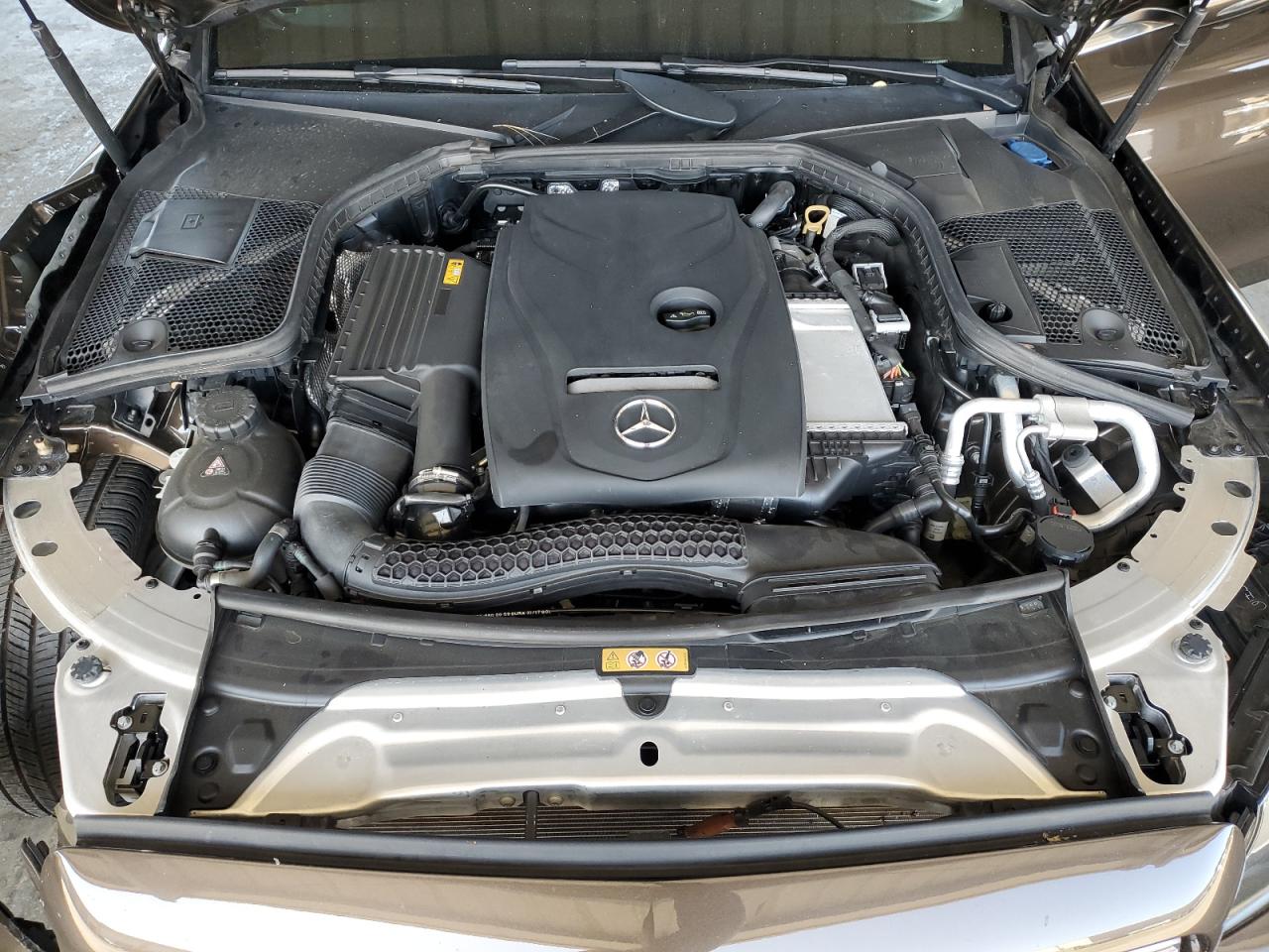 2018 Mercedes-Benz C 300 VIN: 55SWF4JB5JU258371 Lot: 61838435