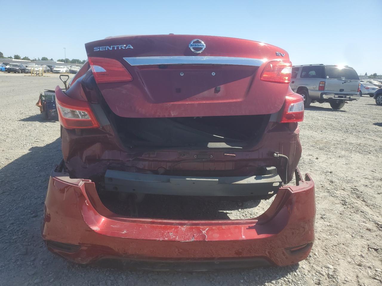 2018 Nissan Sentra S VIN: 3N1AB7AP3JY347108 Lot: 62919235