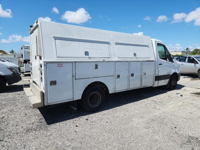 Пикапы MERCEDES-BENZ SPRINTER 2016 Белы