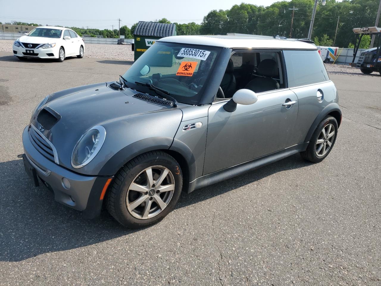 2003 Mini Cooper S for Sale in Ham Lake, MN - Front End