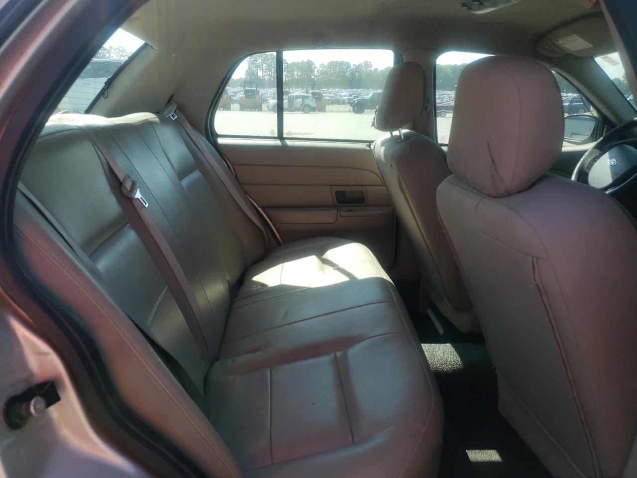 2010 Ford Crown Victoria Police Interceptor VIN: 2FABP7BV0AX117253 Lot: 61716795