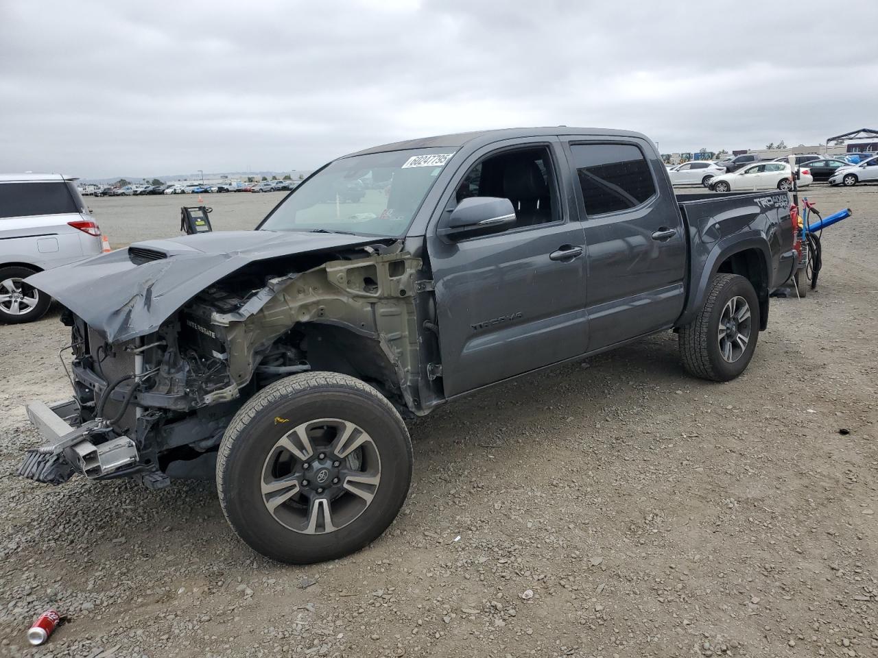 2019 Toyota Tacoma Double Cab продається в San Diego, CA - Front End