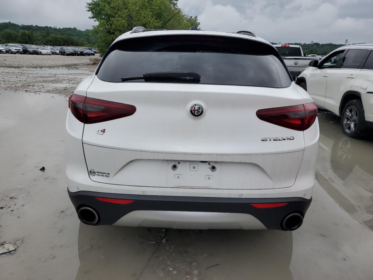 2018 Alfa Romeo Stelvio Ti Sport VIN: ZASFAKNN2J7B85742 Lot: 60731685