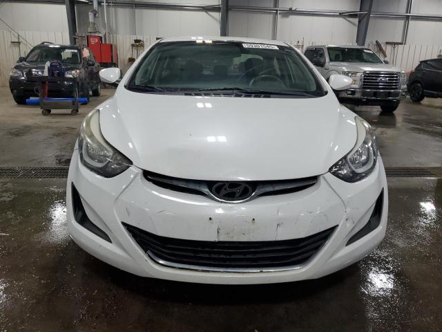  HYUNDAI ELANTRA 2015 Белый