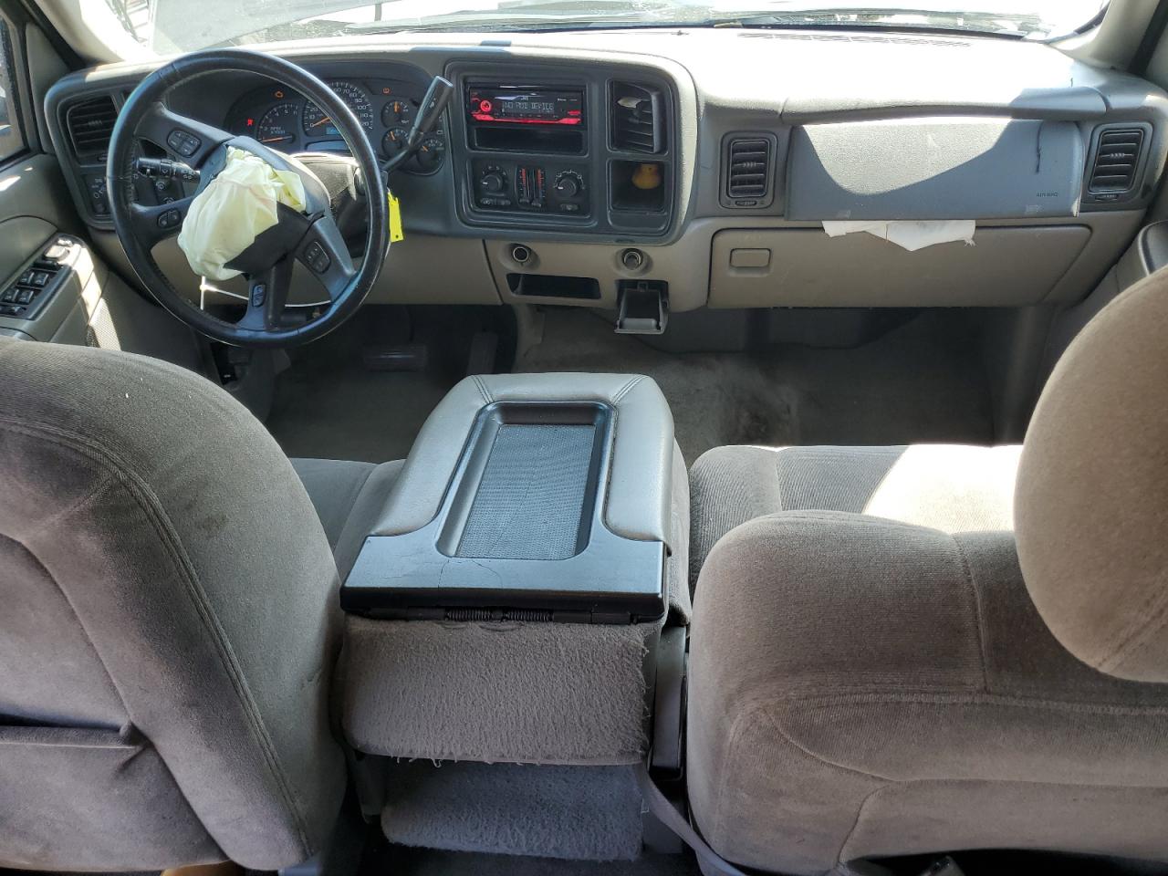 2005 Chevrolet Tahoe C1500 VIN: 1GNEC13VX5R115306 Lot: 62836105