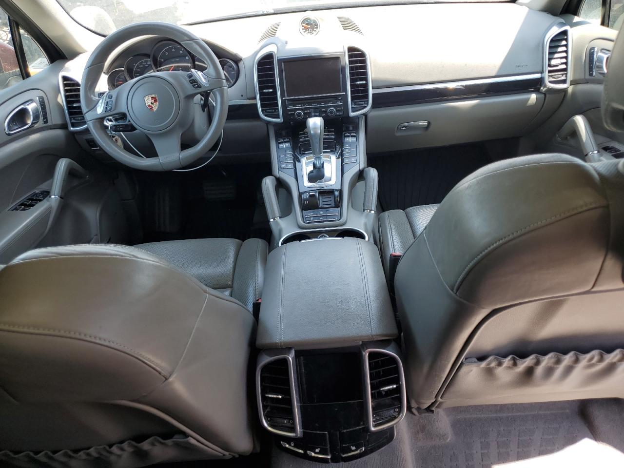 2012 Porsche Cayenne VIN: WP1AA2A2XCLA10999 Lot: 62423265