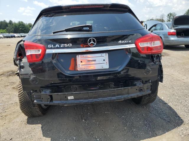  MERCEDES-BENZ GLA-CLASS 2018 Czarny