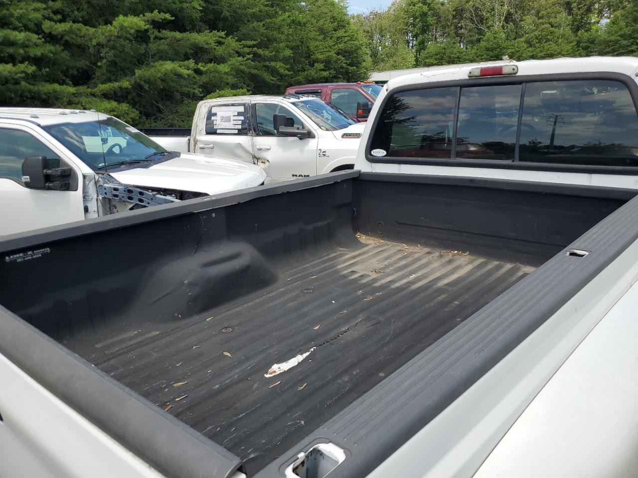 2002 Ford F350 Super Duty VIN: 1FTWW33F22EA23649 Lot: 61081035
