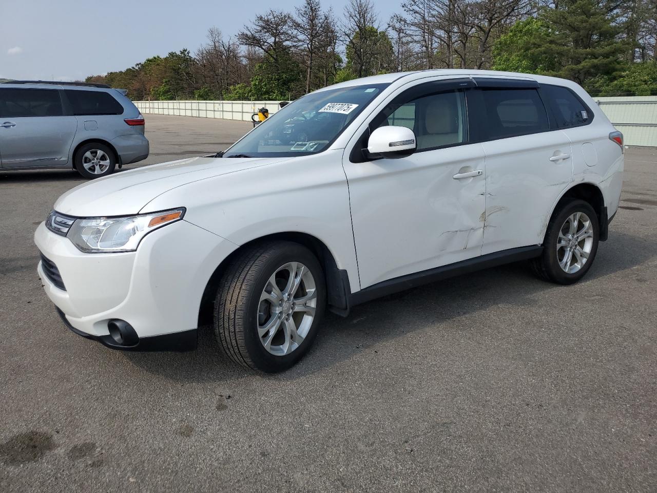2014 Mitsubishi Outlander Se