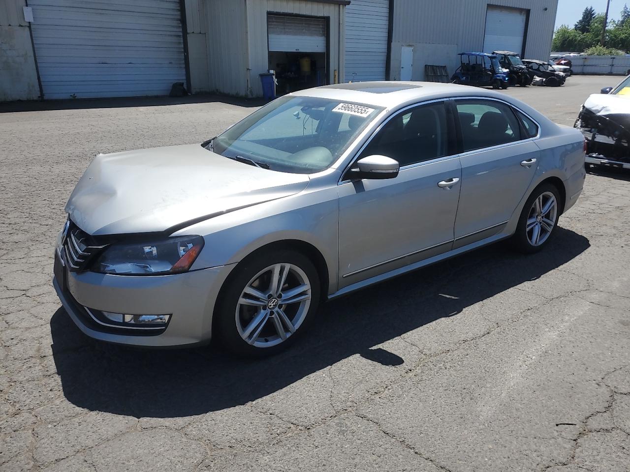 2013 Volkswagen Passat Se zu verkaufen in Woodburn, OR - Front End