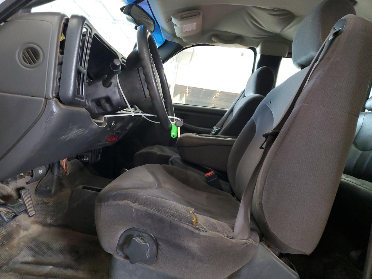 2003 Chevrolet Silverado K1500 VIN: 1GCEK19V43E252507 Lot: 62916645