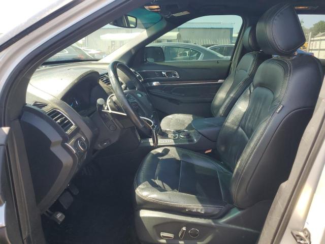  FORD EXPLORER 2016 Серебристый